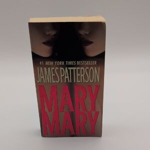 💵2/$10Bundle and Save💵James Patterson 'Mary Mary' Paperback Book